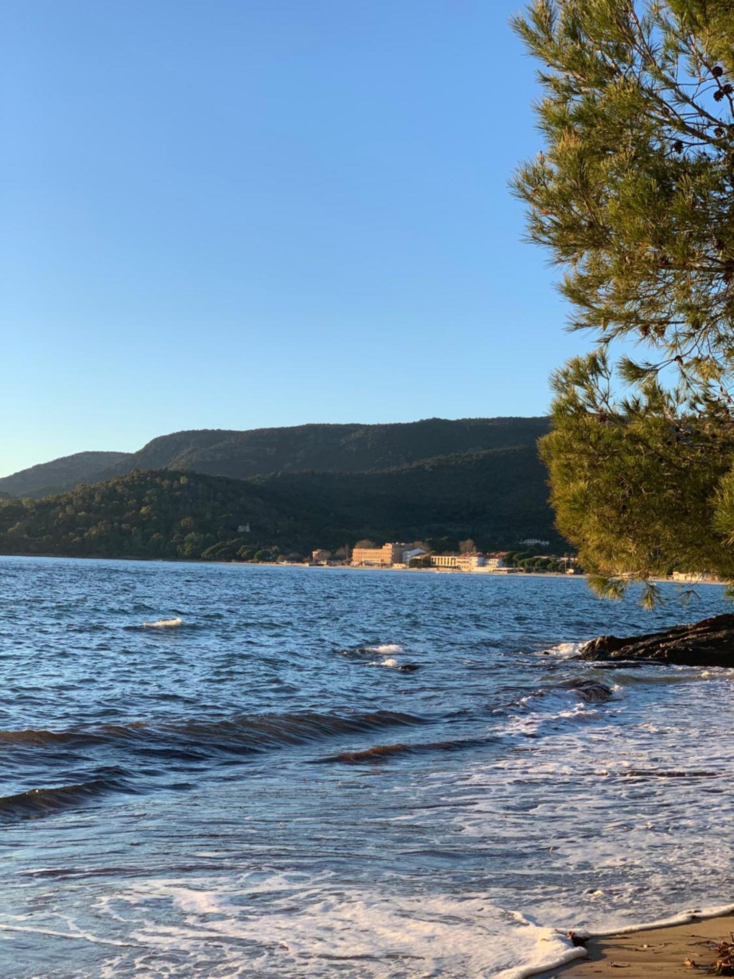 Grand Hotel Moriaz Le Lavandou Exterior foto